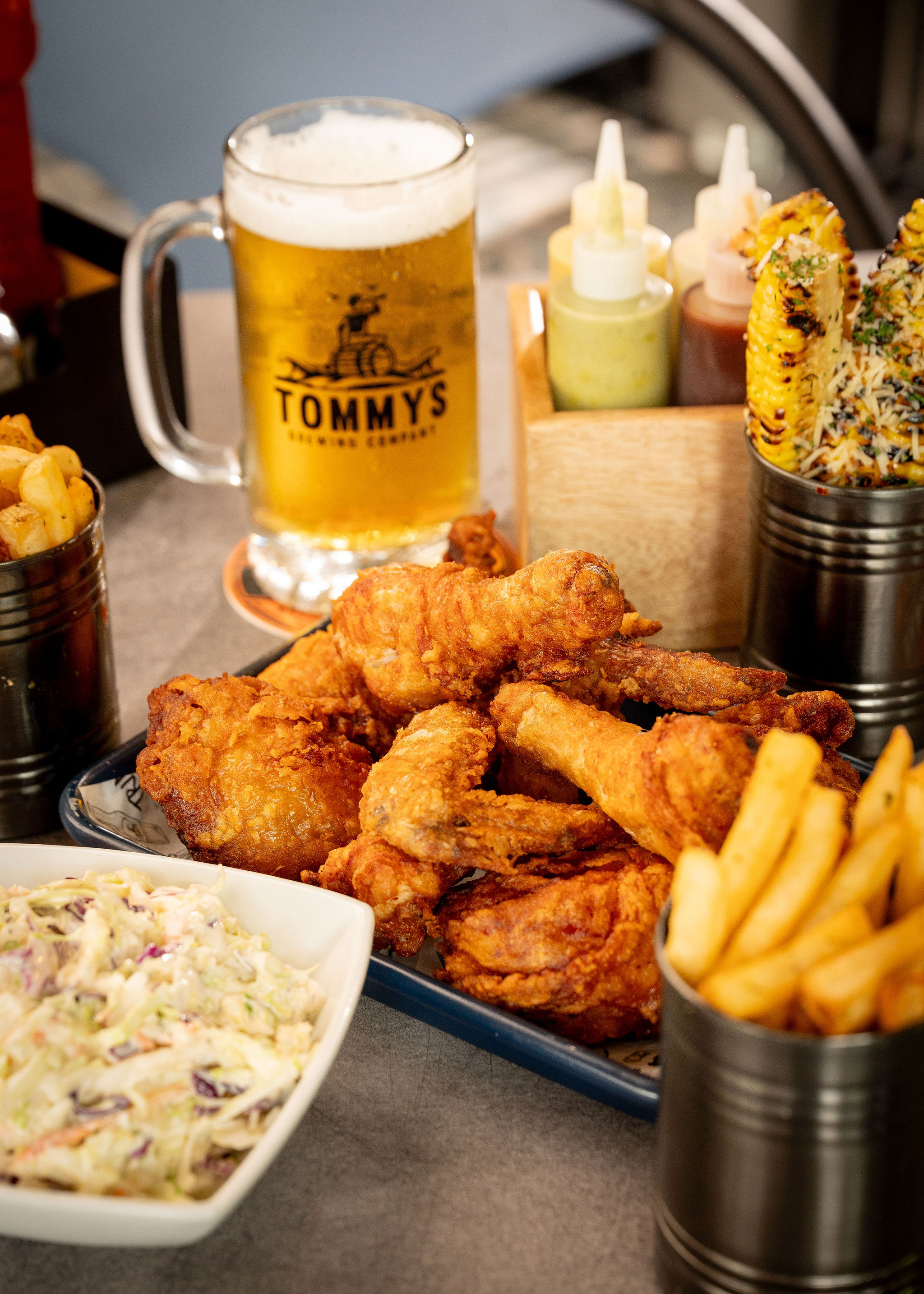 Crispy snack platter with Tommy's beer